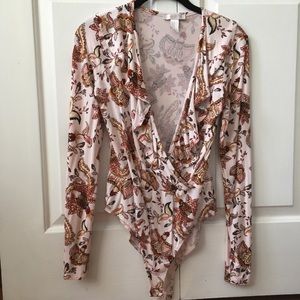 2 for $20🌟 Long Sleeve Floral One Piece